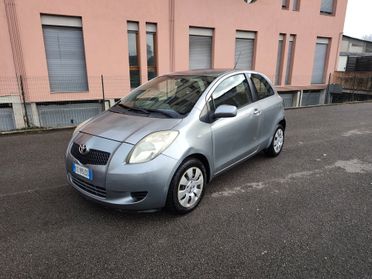 Toyota Yaris 1.0 Benz neopatentati