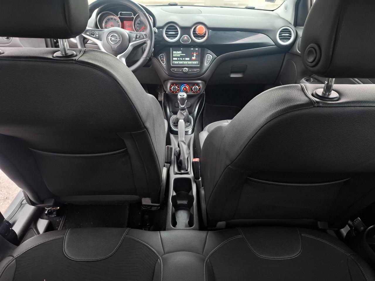 Opel Adam 1.2 70 CV anno 2016 90.000km