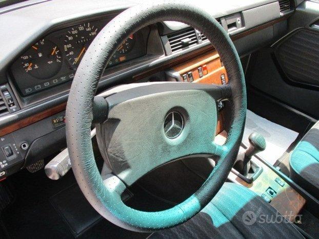Mercedes 200 E BENZINA