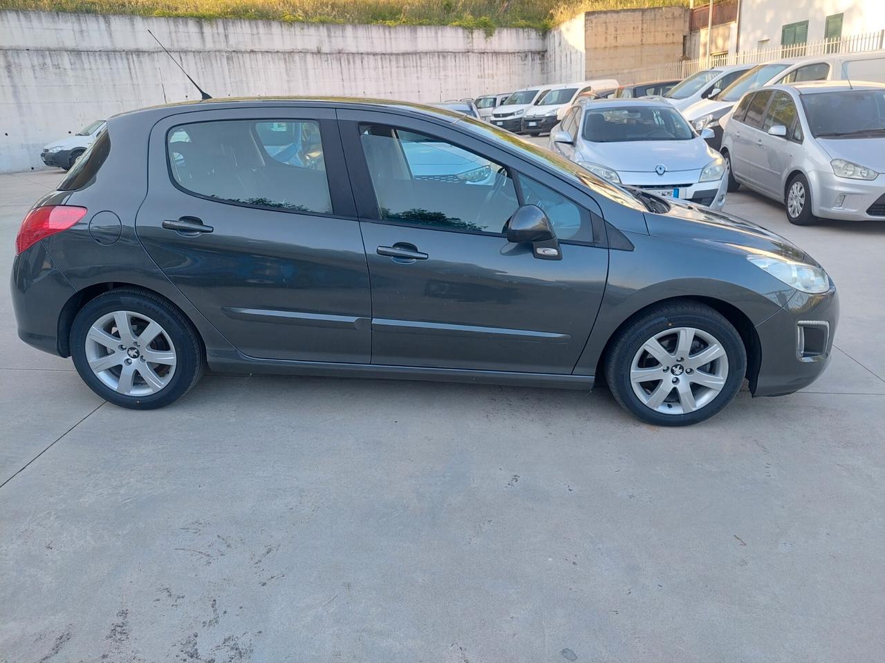 Peugeot 308 1.6 8V HDi 93CV 5p. Business