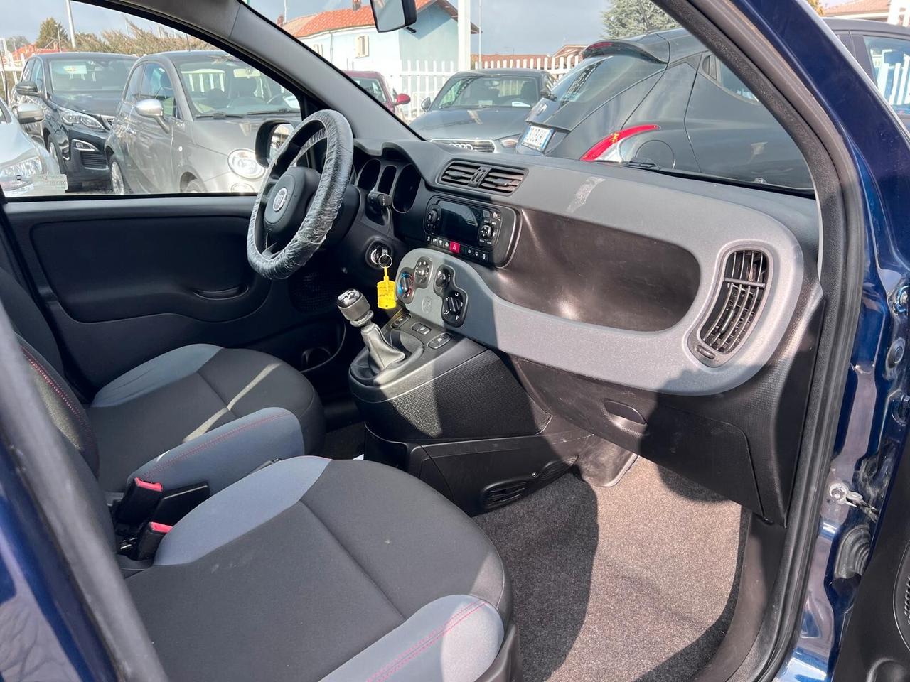 Fiat Panda 1.2 Connected by Wind