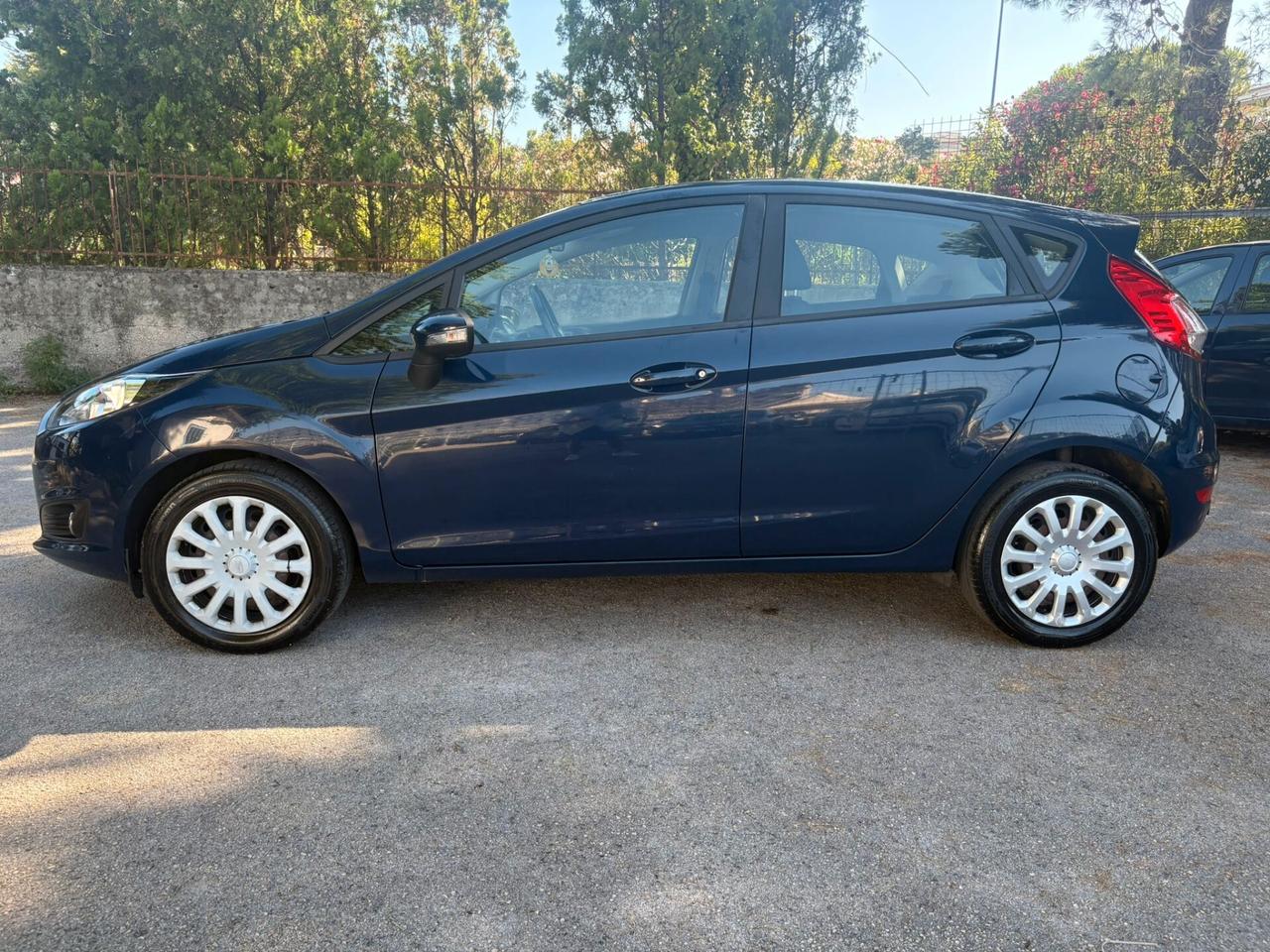 FORD FIESTA 1.4 GPL Titanium 5p - 2015
