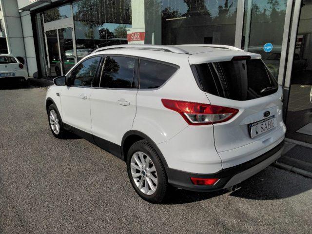 FORD Kuga 2.0 TDCI 150 CV 4WD S&S Titanium Business