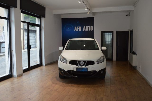 NISSAN Qashqai 2.0 dCi DPF Tekna