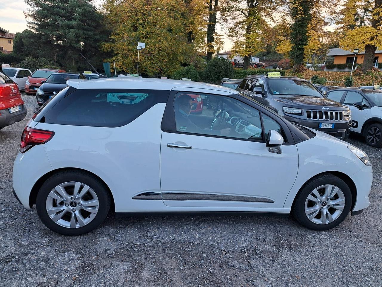 DS DS3 1.6 VTi 120 Just Black