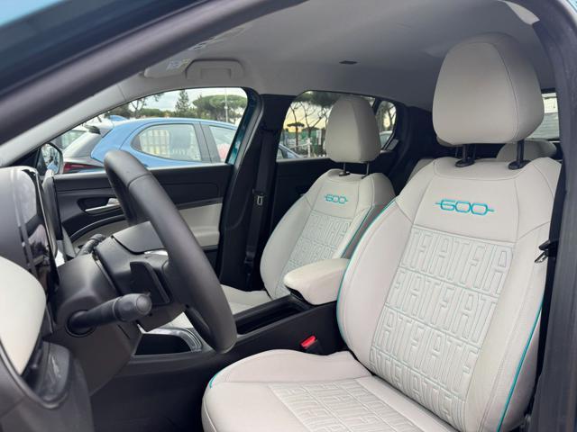 FIAT 600 HYBRID LA PRIMA DCT6 1.2cc 100cv