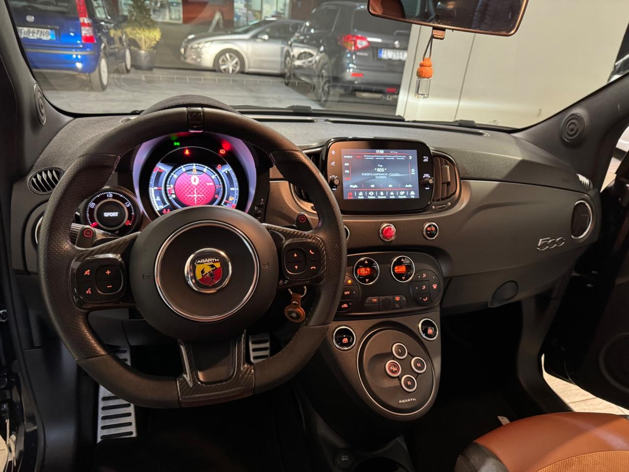 Abarth 695 1.4 Turbo T-Jet 180 CV