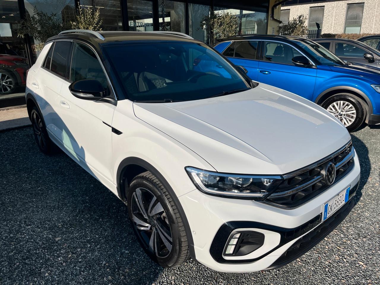 Volkswagen T-Roc 1.5 TSI ACT R-Line 10/2022 **KM 68198**