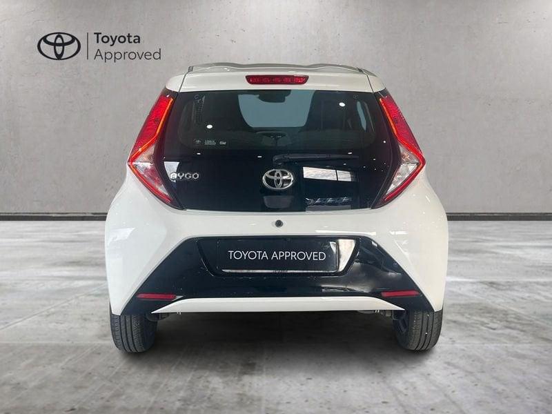 Toyota Aygo Aygo 5p 1.0 x-play 72cv