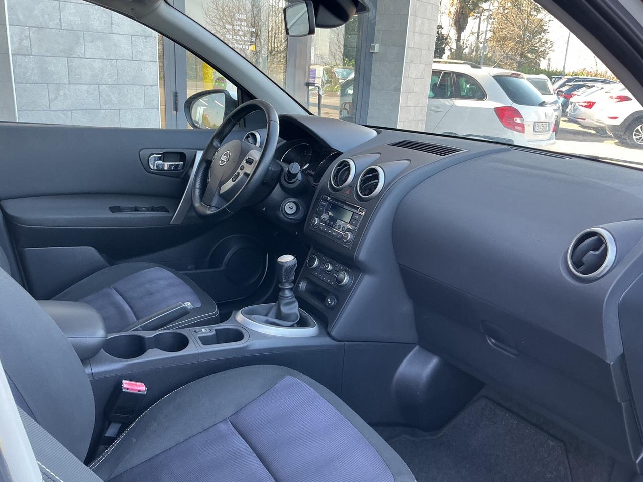 Nissan Qashqai 1.5 dCi DPF Tekna
