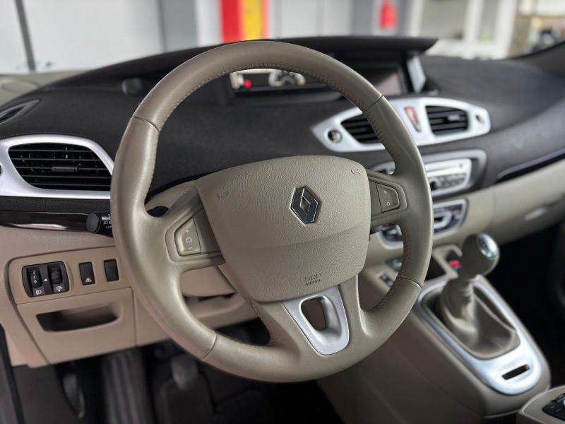 Renault Scenic X-Mod 2.0 dci Luxe 160cv