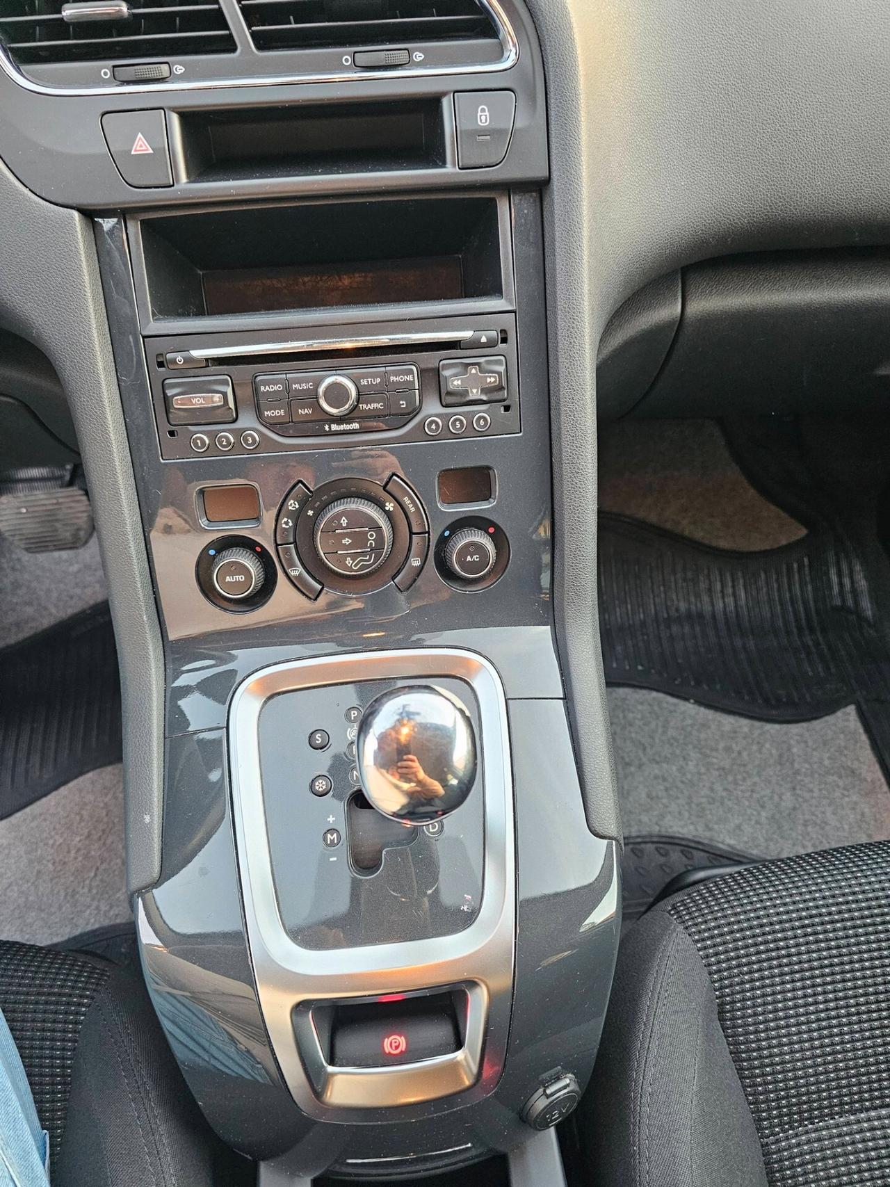 PEUGEOT 5008 1.6 BLUEHDI 120CV BUSINESS EAT6 7 POSTI