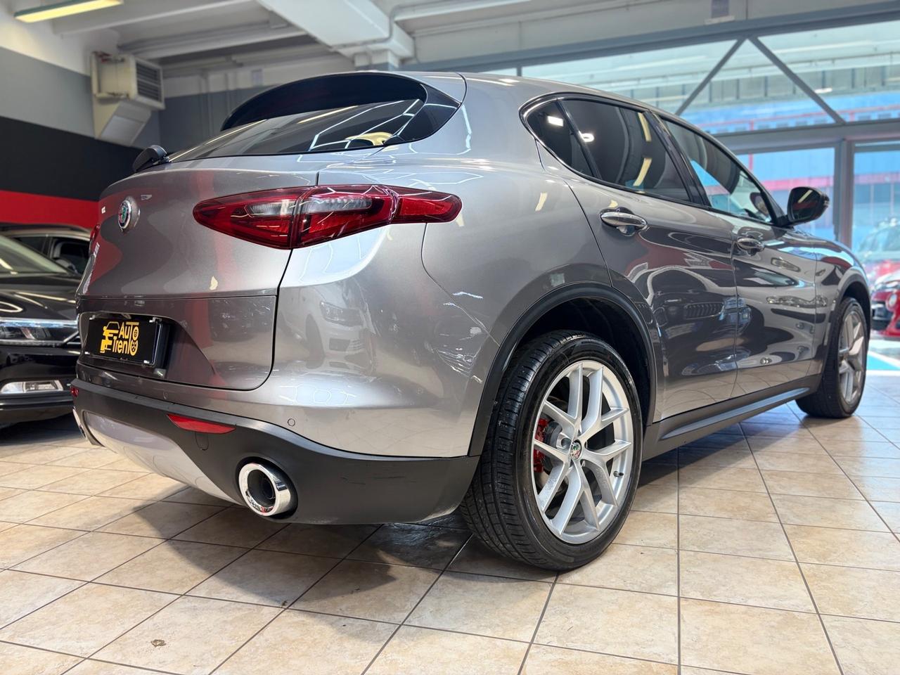 Alfa Romeo Stelvio 2.2 Turbodiesel 210 CV AT8 Q4 Super