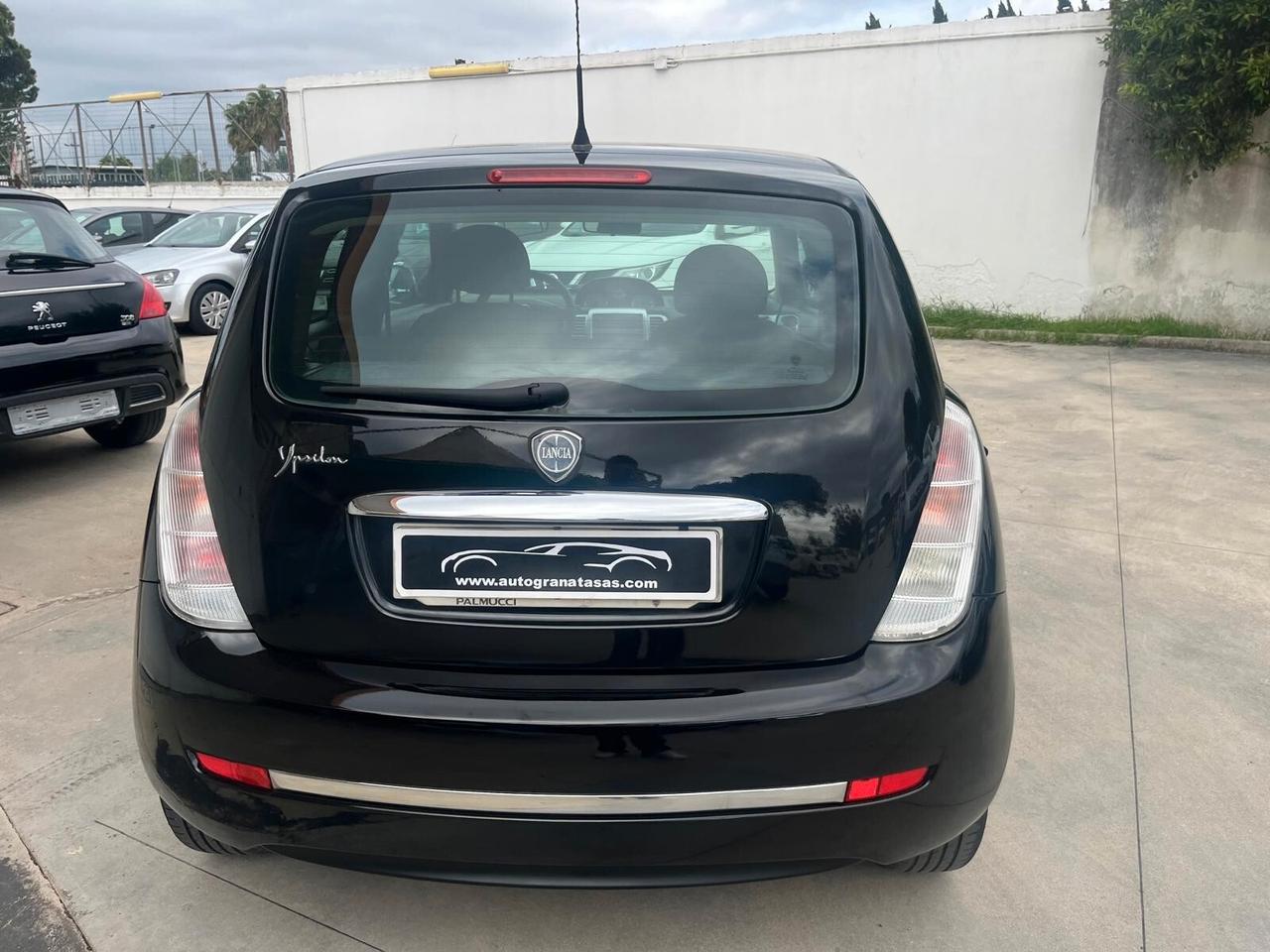 Lancia Ypsilon 1.2 benz. 69cv Diva Ideale Neopatentati