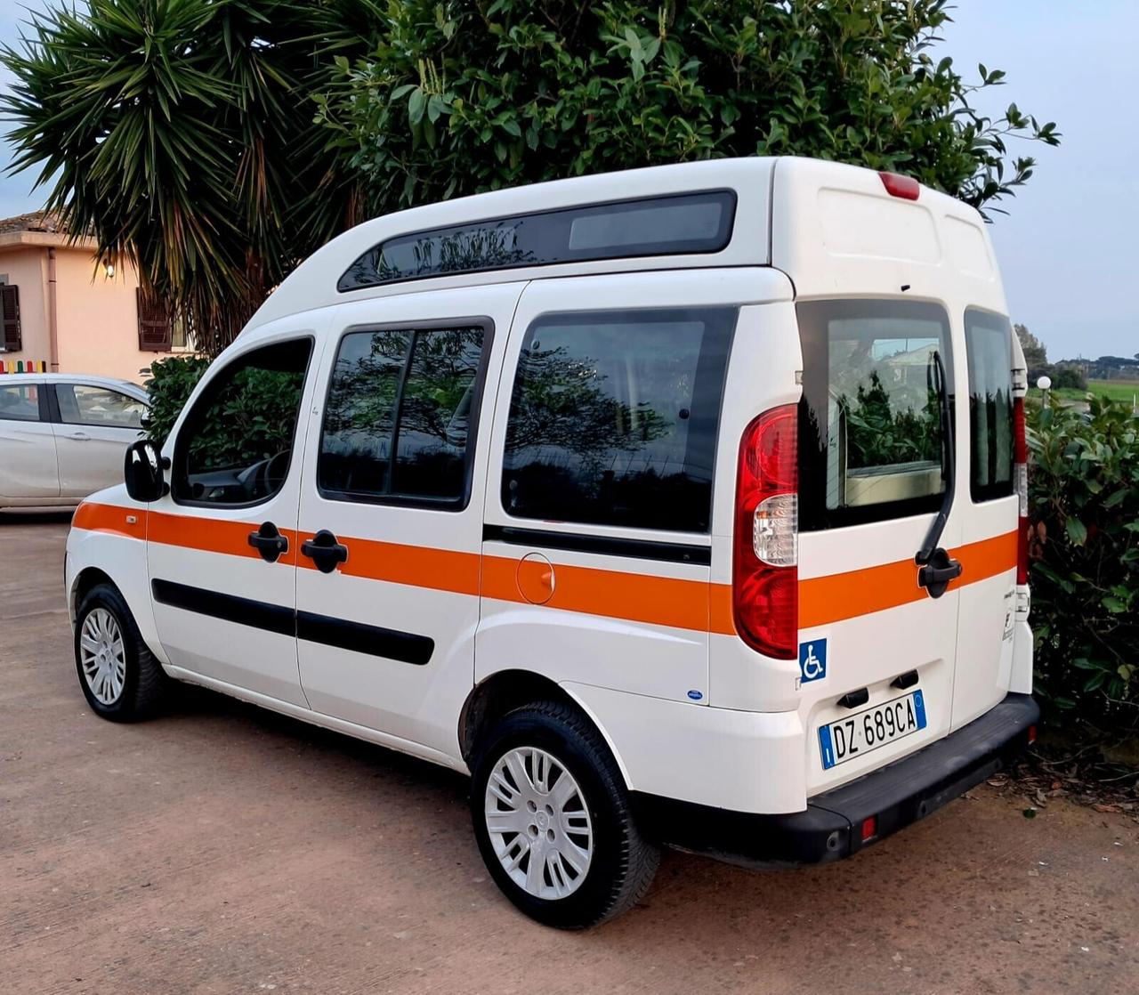 Fiat Doblo Doblò 1.9 120cv TETTO ALTO TRASPORTO DISABILI