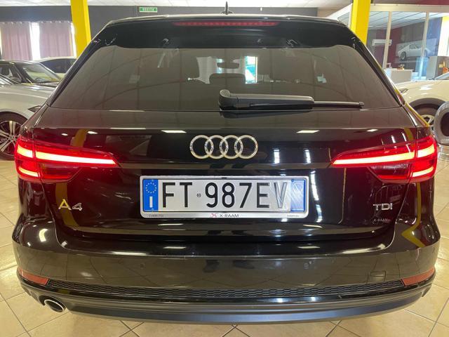 AUDI A4 Avant 2.0 TDI 150 CV Design*LED/NAVI/PDC*