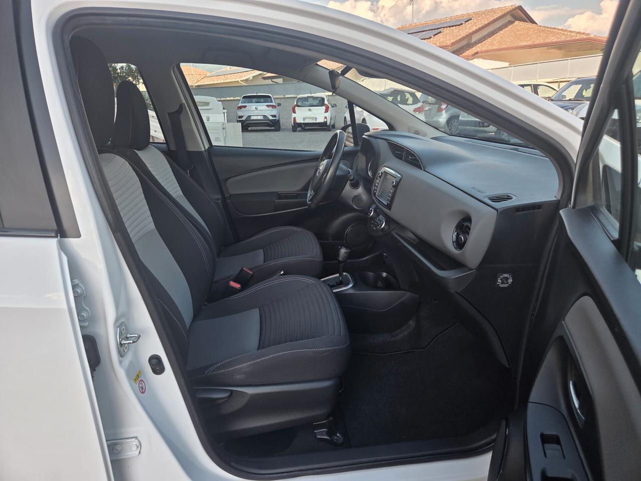 Toyota Yaris 1.5 Hybrid 5 porte Active