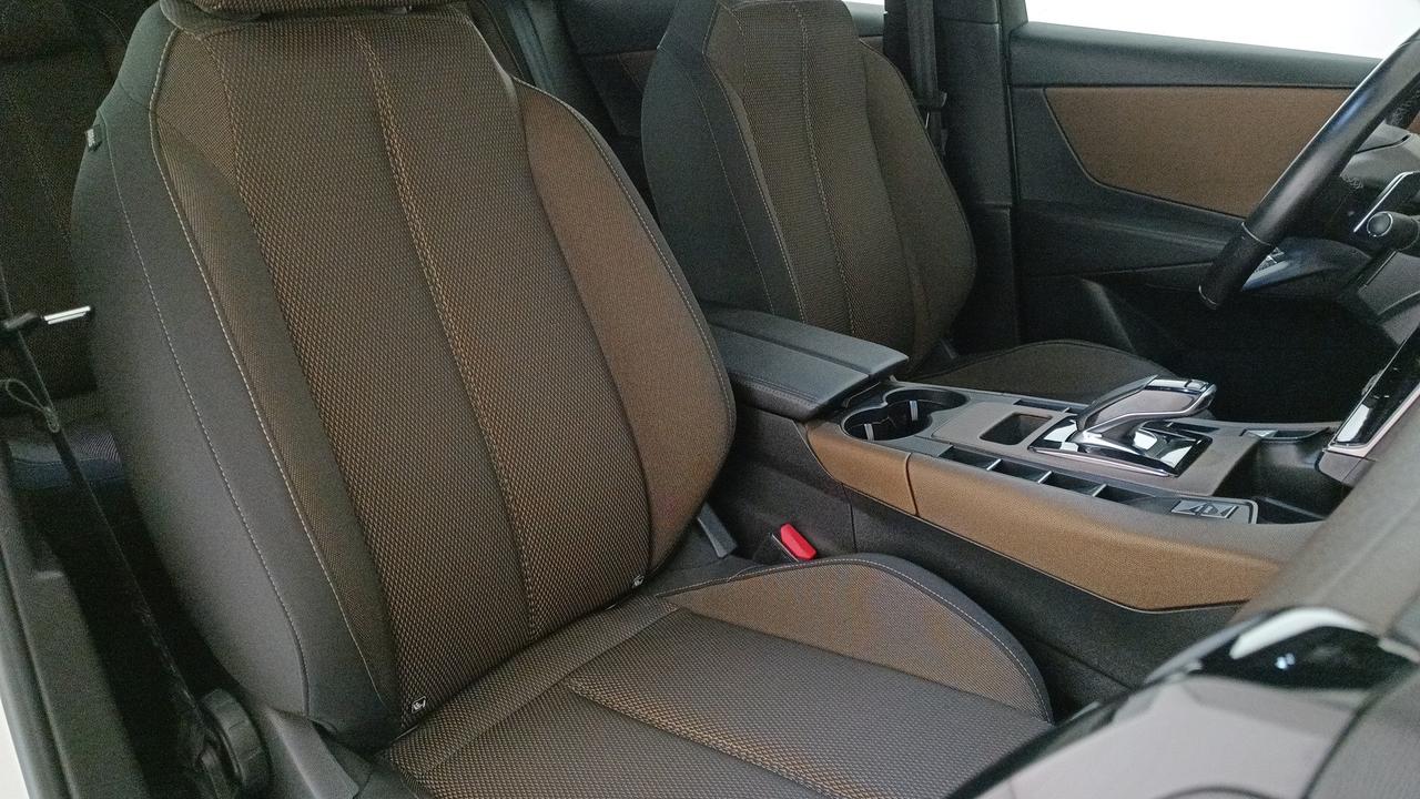 DS DS7 Crossback 1.6 puretech Business 180cv auto