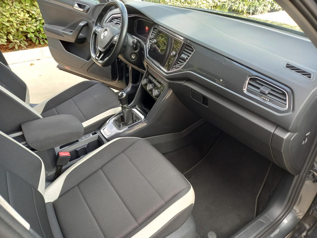 Volkswagen T-Roc 1.6 TDI SCR Advanced BlueMotion Technology