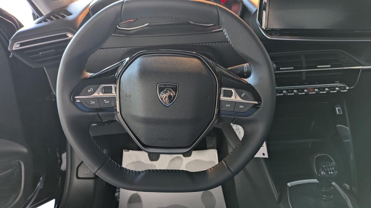 NEW Peugeot 208 EDITION NUOVO MOTORE TURBO A CATENA NO CINGHIA !!