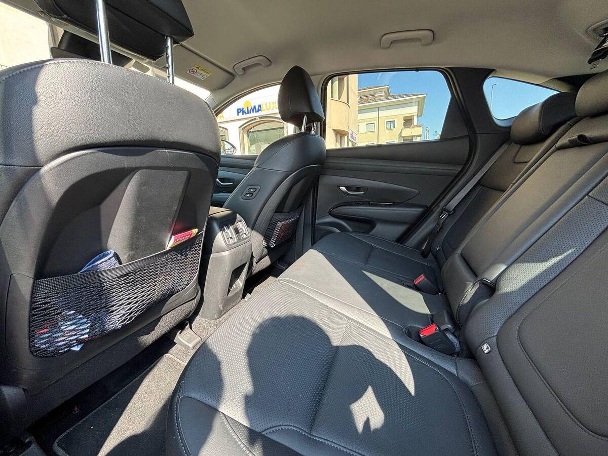 Hyundai Tucson 1.6 hev Exellence Lounge Pack 4wd 215cv auto