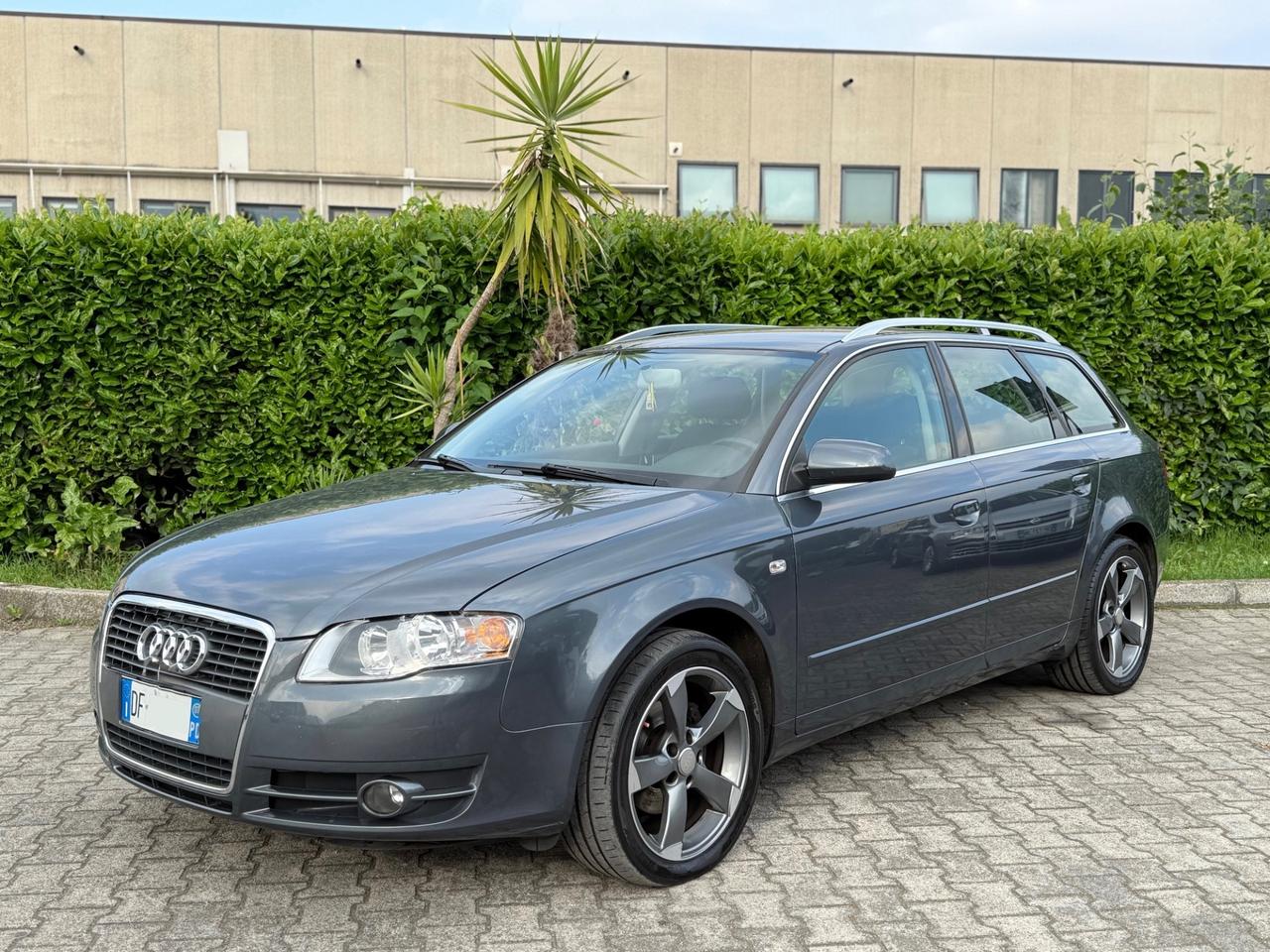 Audi A4 2.0 TDI 16V CERCHI ROTOR R17 PERFETTA