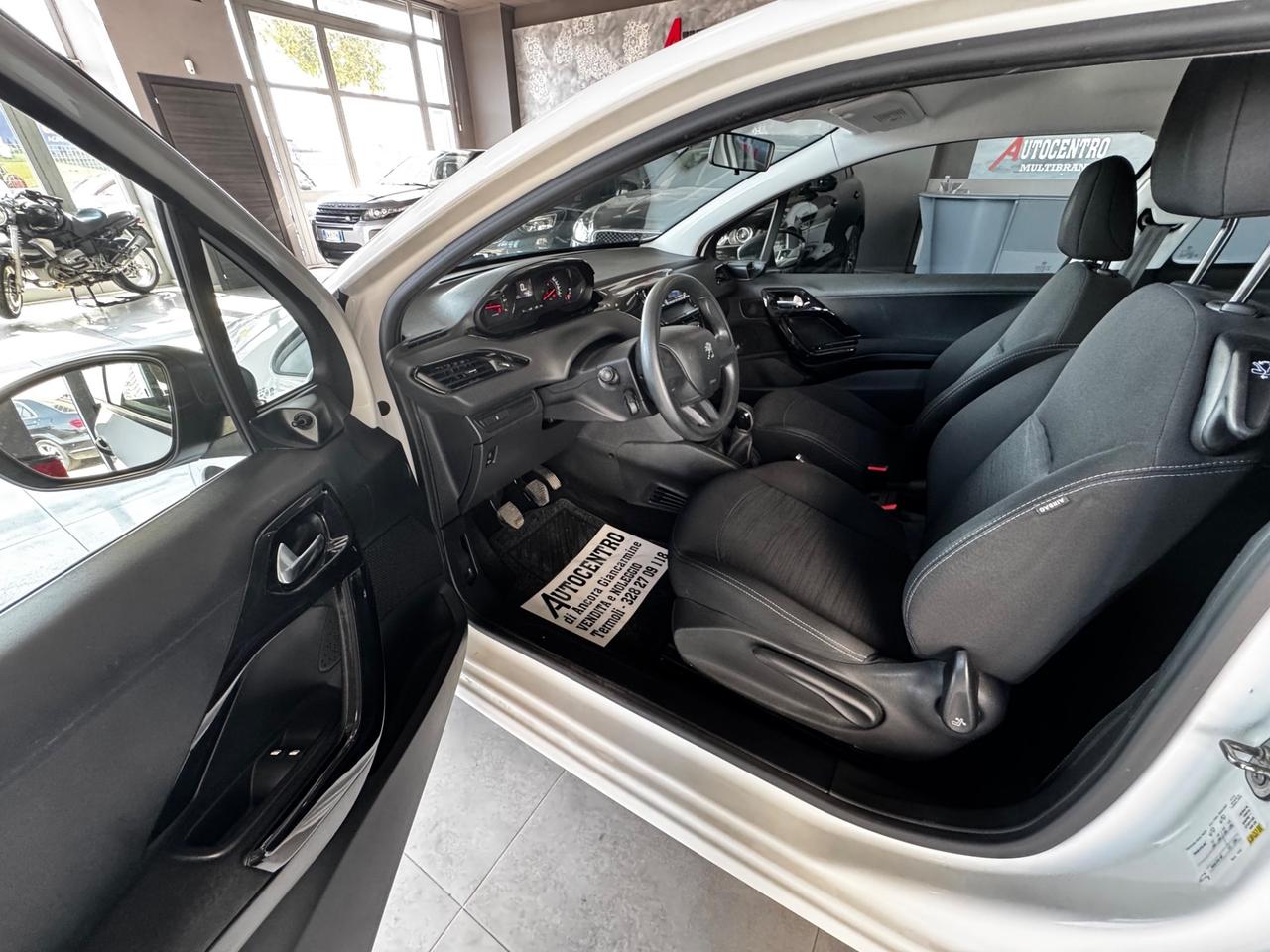 PEUGEOT 208 1.0 BENZINA 68.000KM