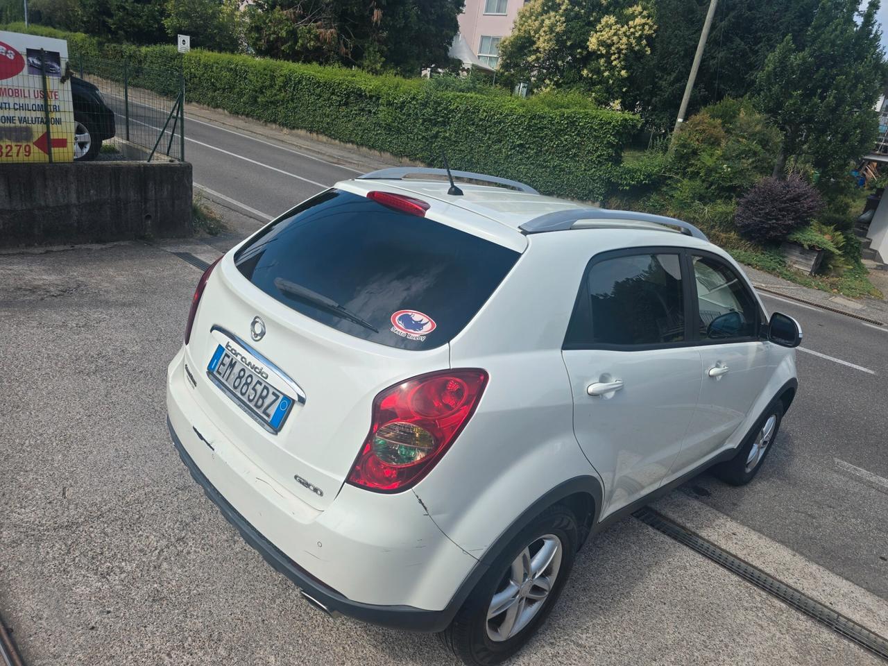 Ssangyong Korando 2.0 2WD MT GPL C