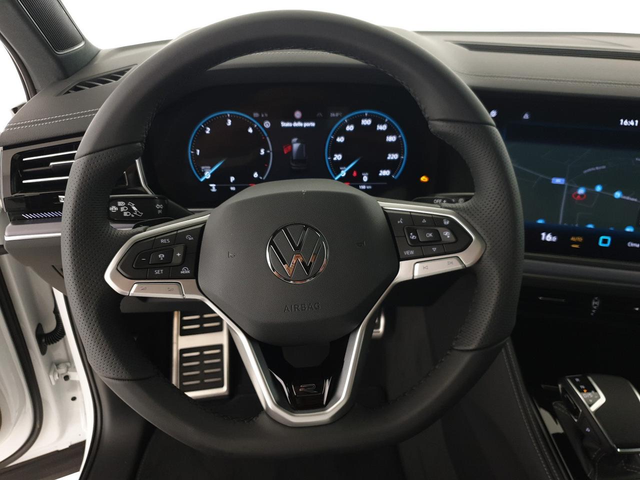 Volkswagen Touareg 3.0 v6 tdi scr r-line 231cv auto