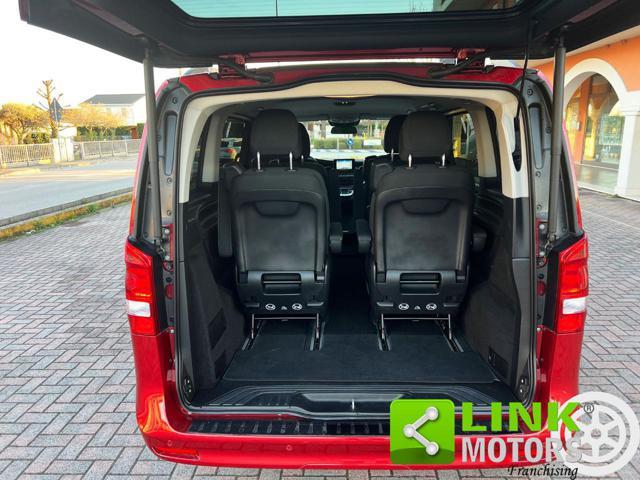 MERCEDES-BENZ V 220 d Automatic Sport Compact Night Edition