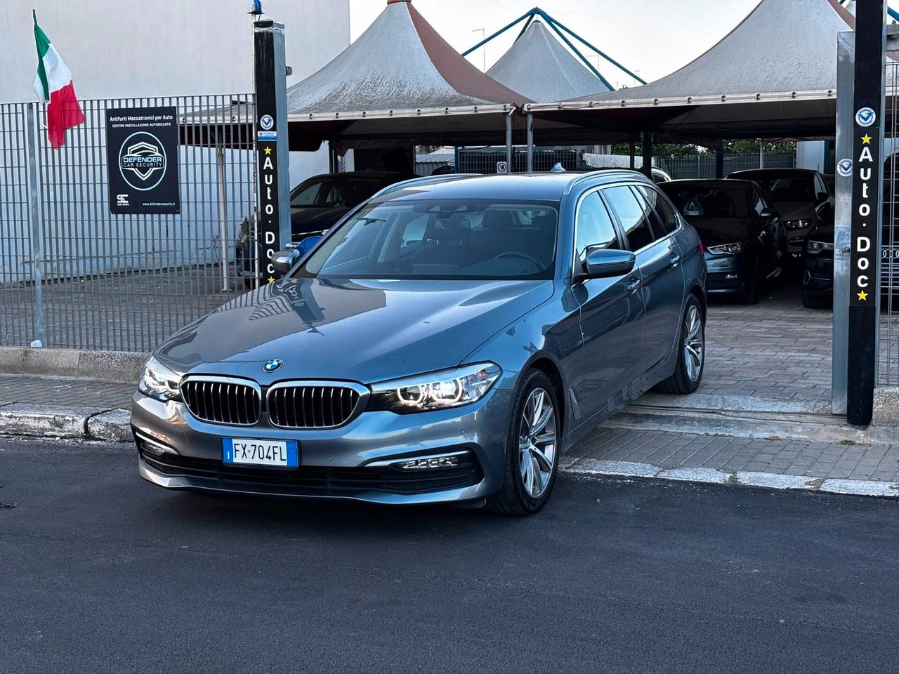 Bmw 520d Touring Luxury Led ambient - 2019