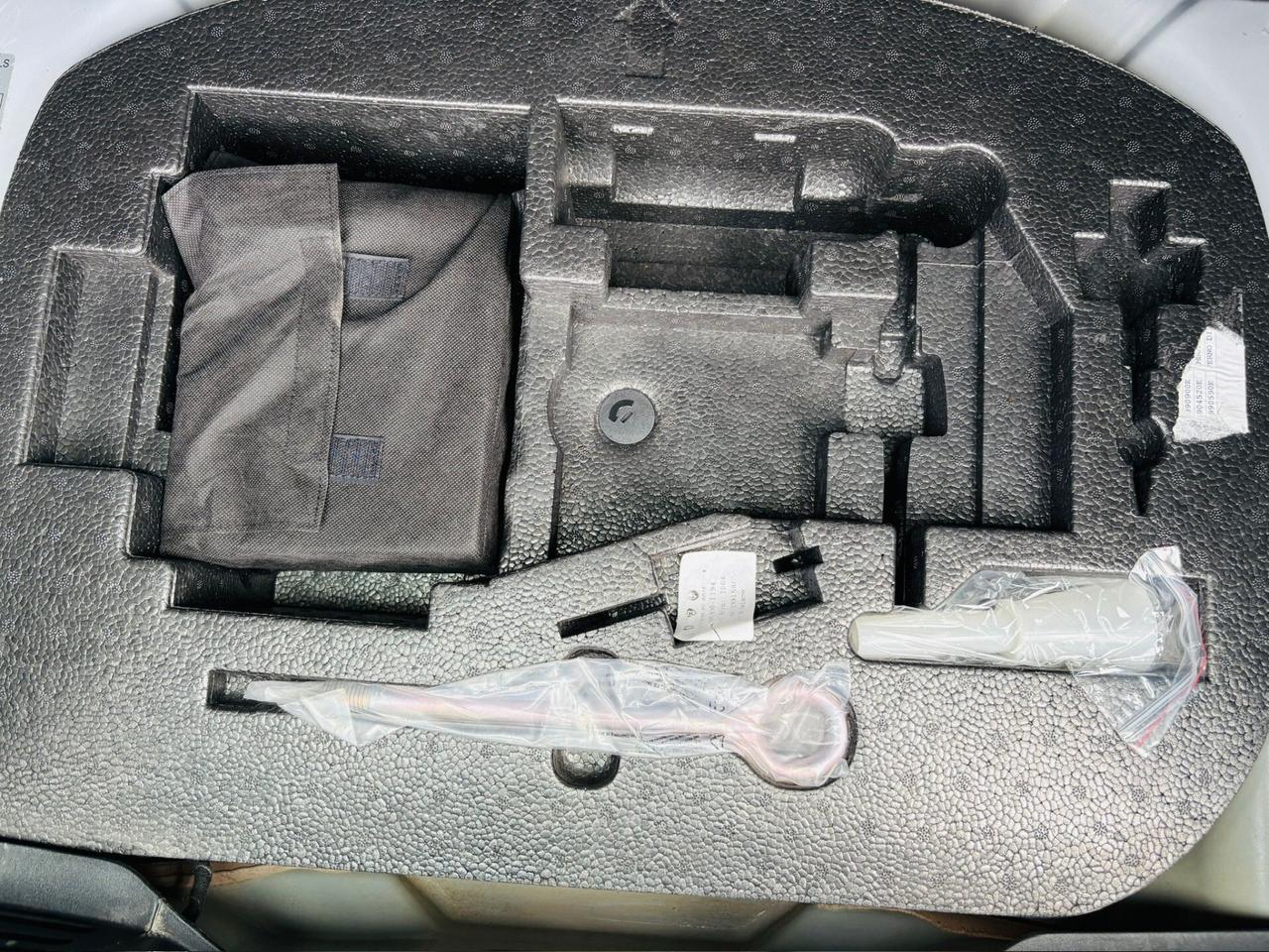 99.000 KM Fiat Panda 1.0 FireFly S&S Hybrid