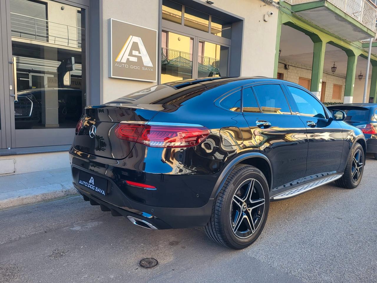 Mercedes GLC 200 D 4 Matic Coupé Amg Tetto Fari Multib. Luci Ambiente...