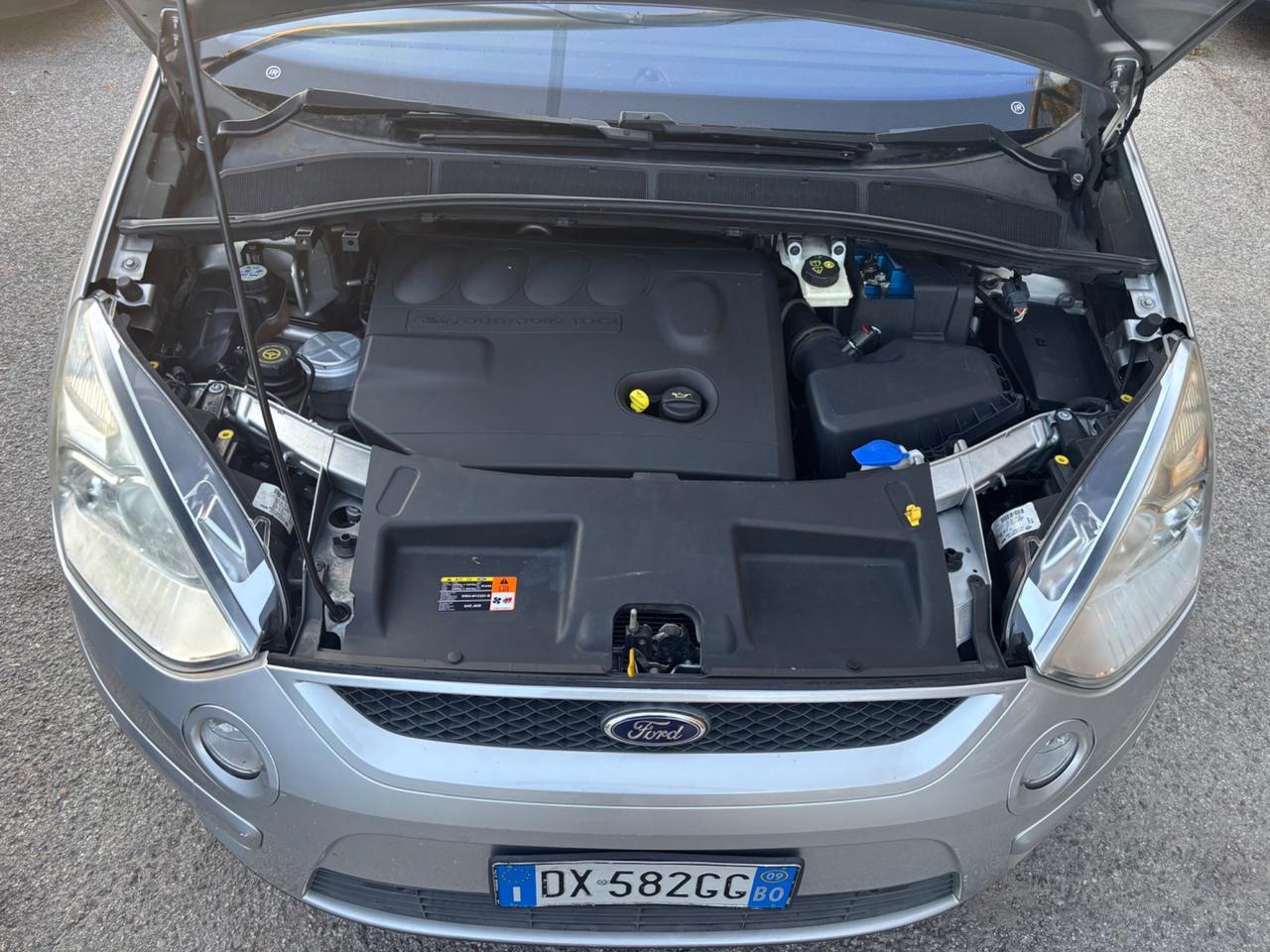 Ford S-Max 2.0 TDCi 140CV Titanium