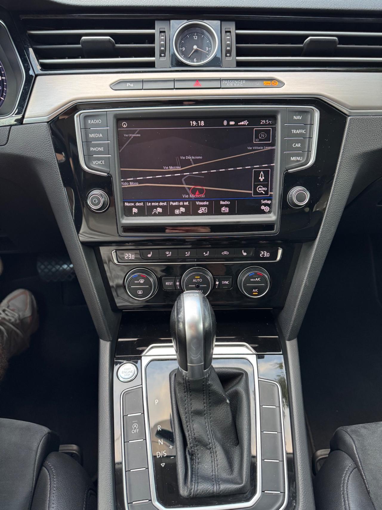 Volkswagen Passat Variant 2.0 TDI DSG Highline BlueMotion Technology