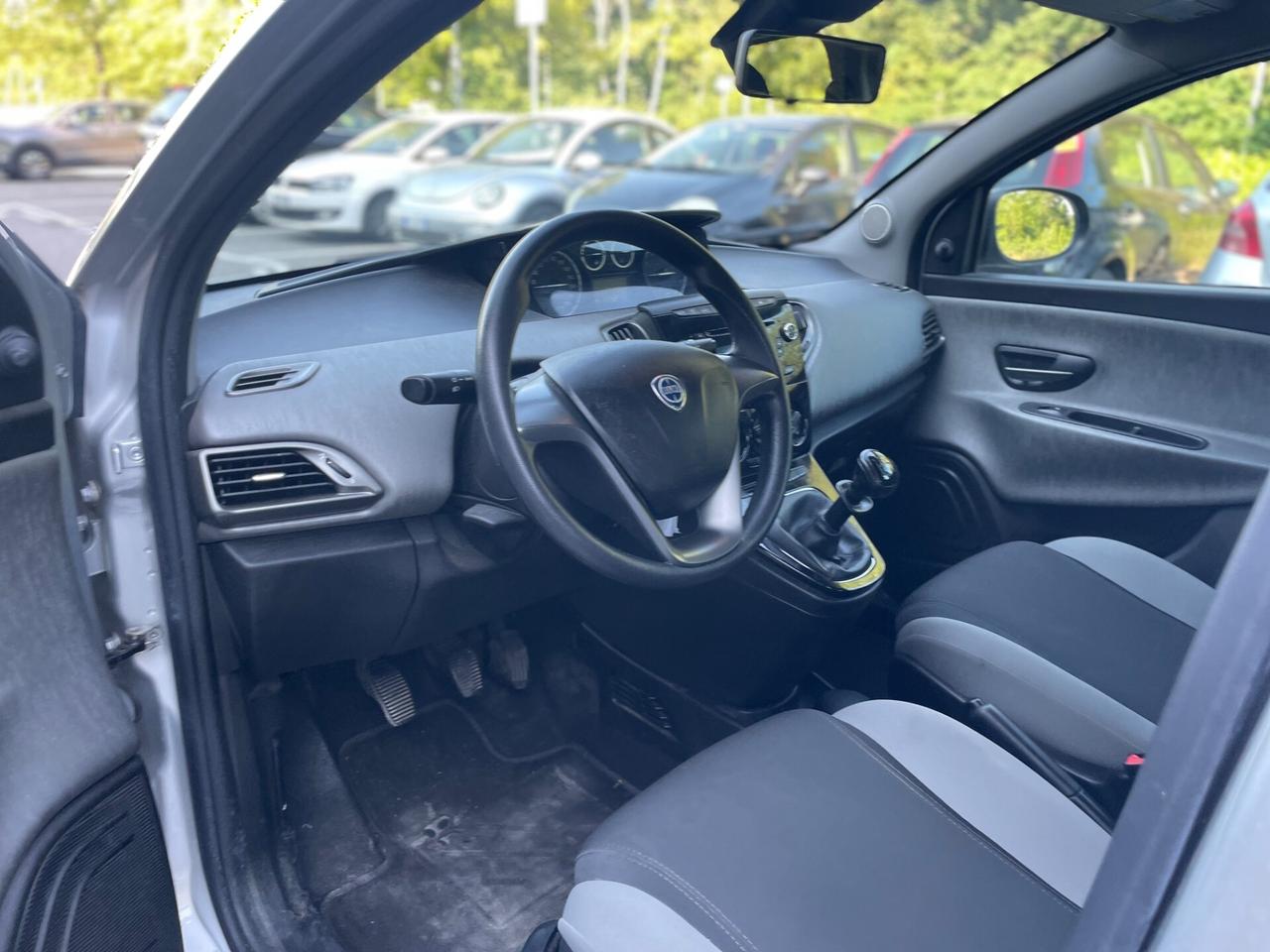 Lancia Ypsilon 1.2 69 CV 5 porte*Neopatentati*Solo 72000