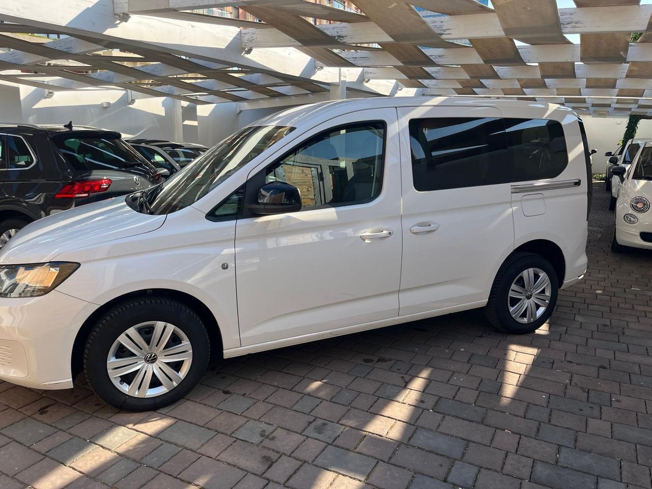 Volkswagen Caddy 2.0 TDI 122 CV 4Motion Life Maxi
