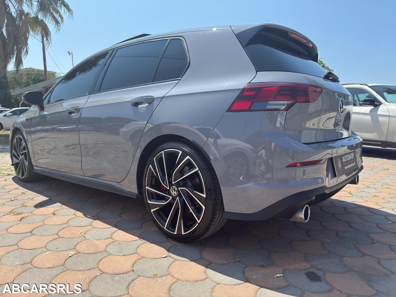 VOLKSWAGEN - Golf VIII - GTI Perf. 2.0 245CV TSI D