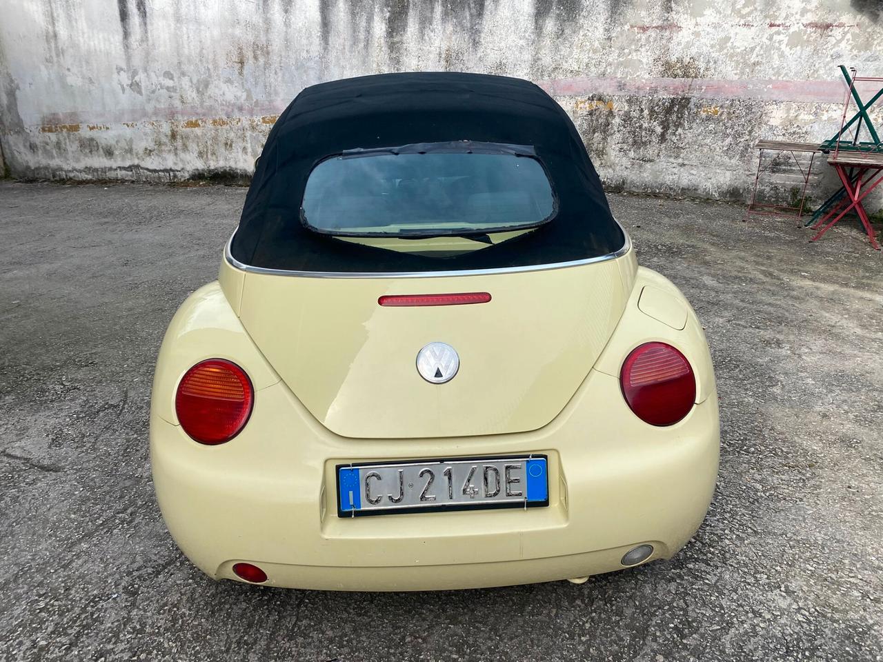 Volkswagen New Beetle 2.0cc benzina(PRIVATO)-2003