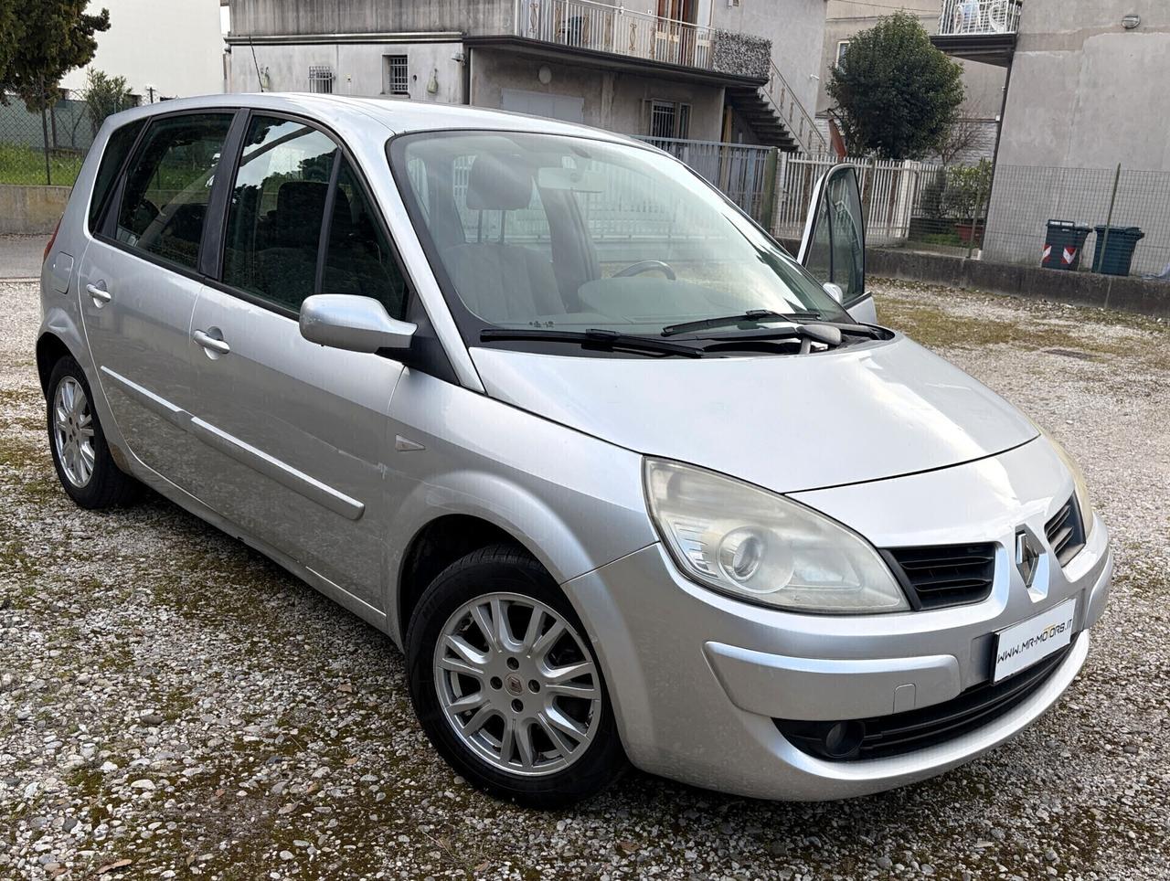 Renault Scenic 1.6 A GPL - BOMBOLA SCADE NEL 2029