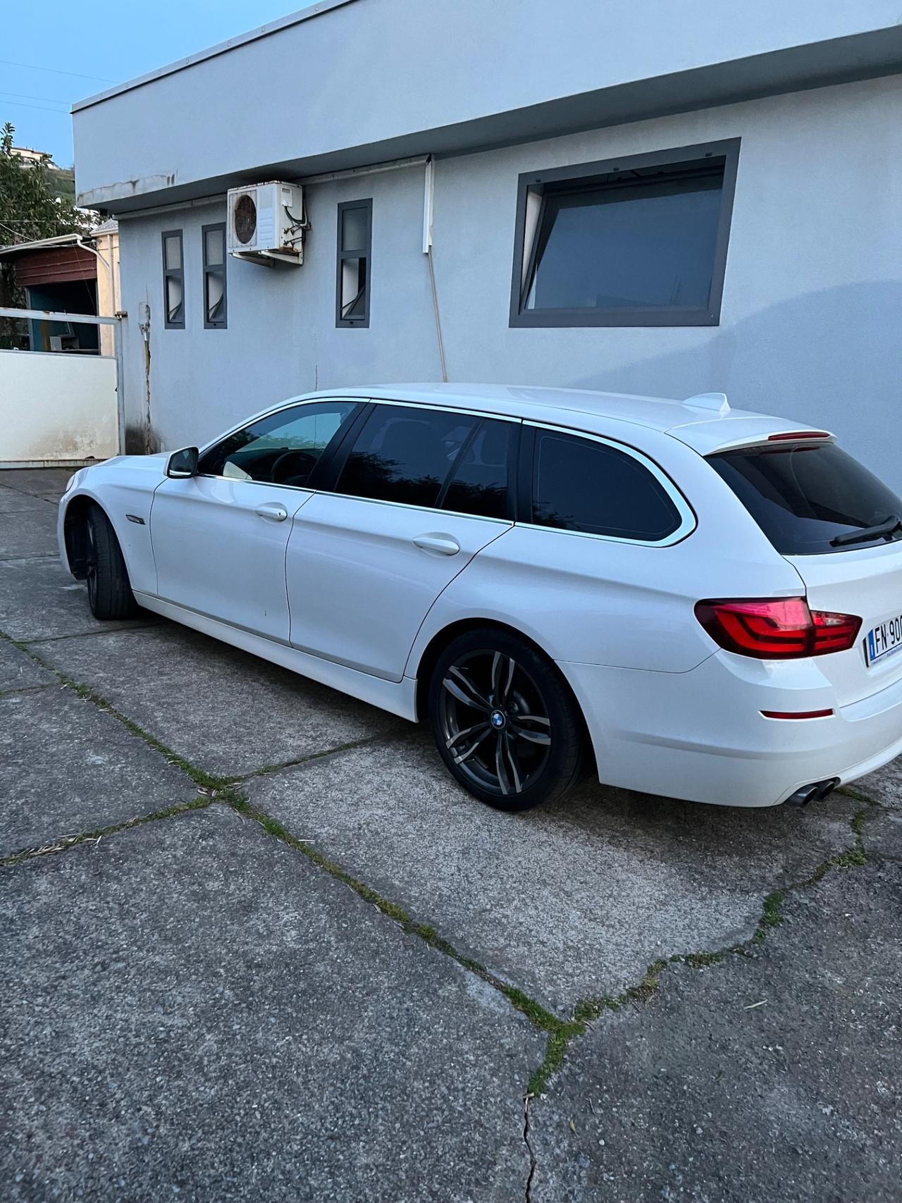 Bmw 520d Touring MOTORE NUOVO