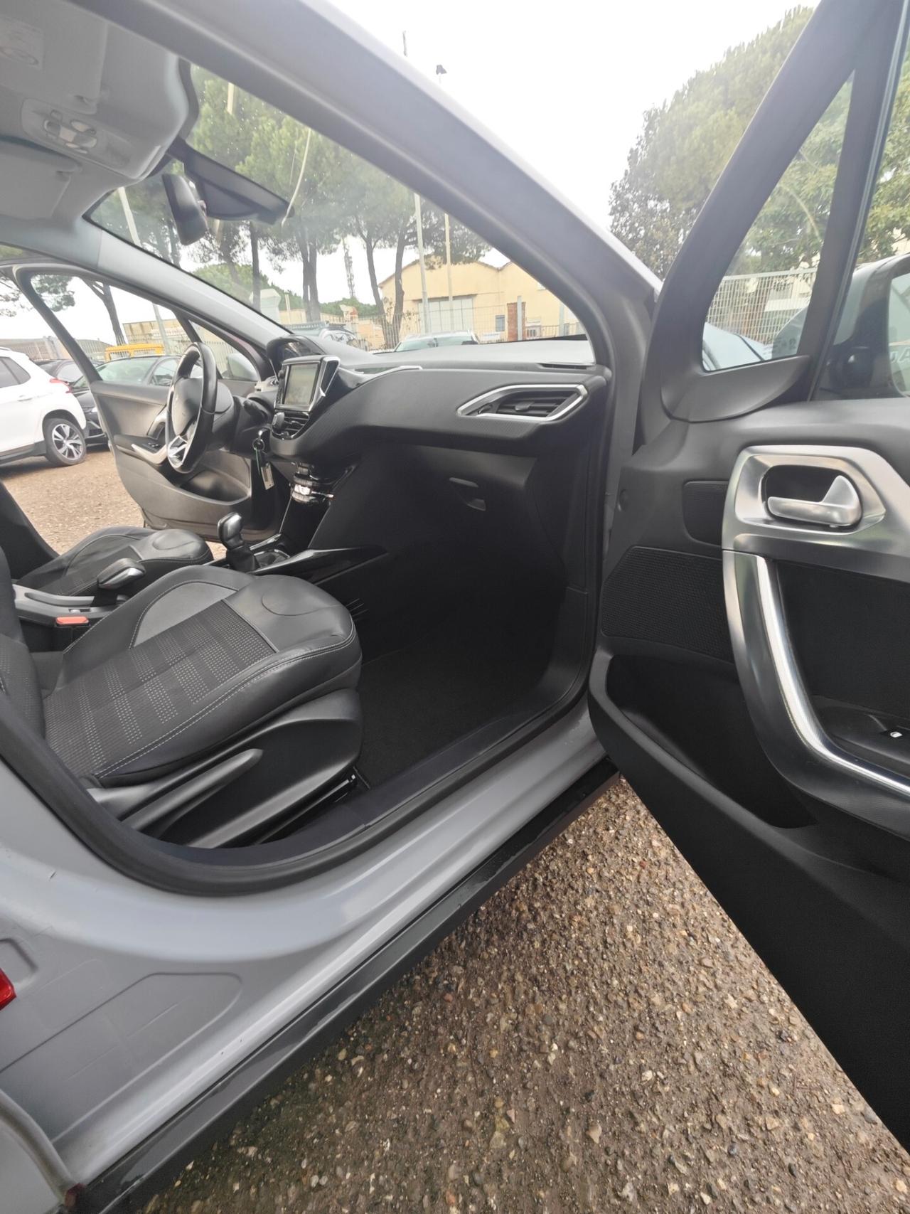 Peugeot 2008 BlueHDi 100 Allure