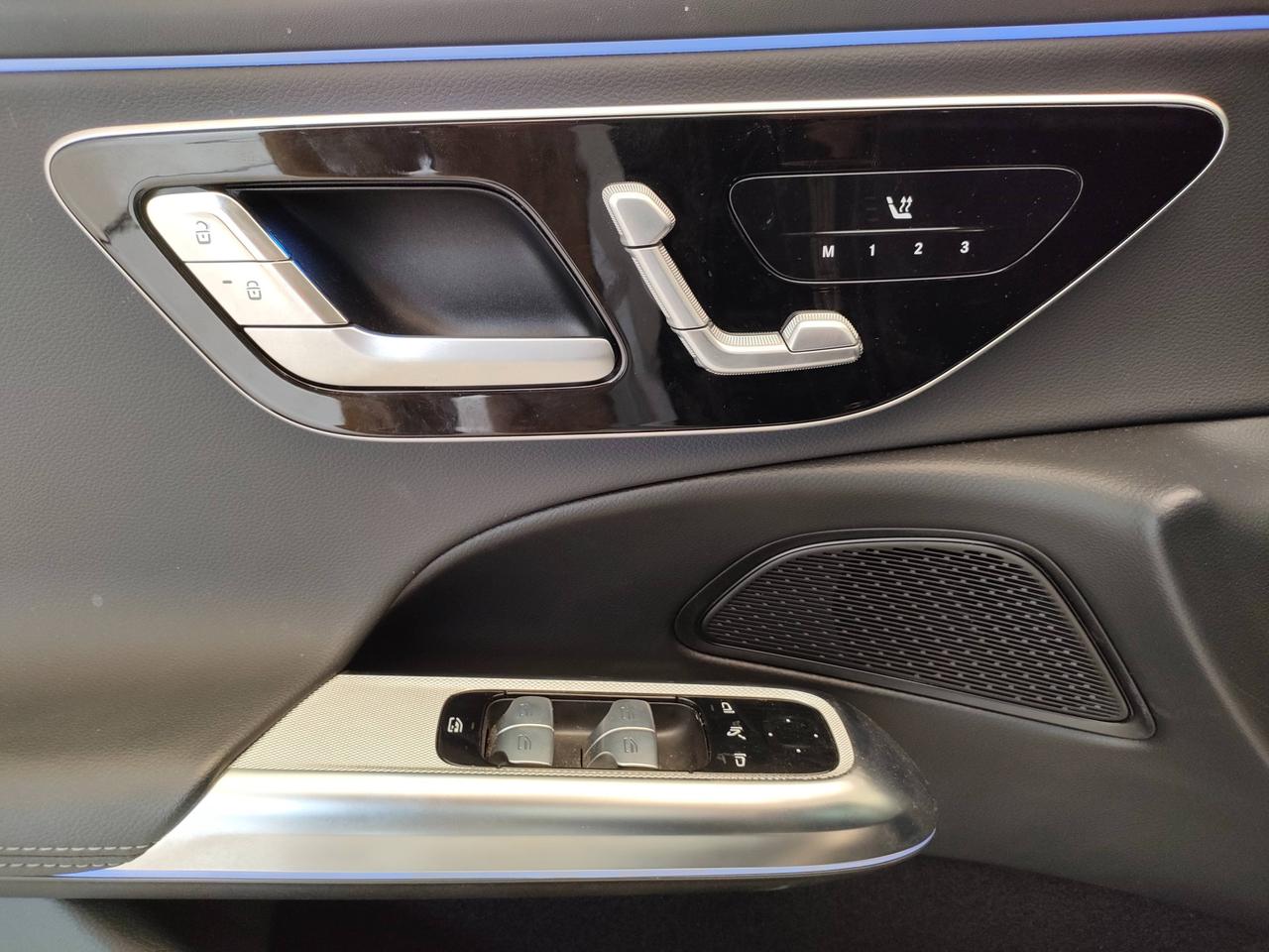 Mercedes-Benz E 220 d 4MATIC