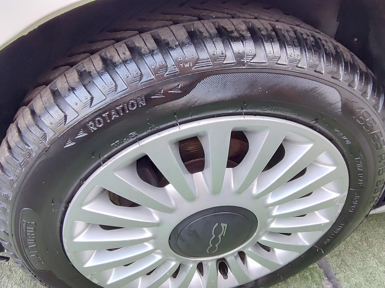 Fiat 500 1.2 BENZINA Lounge