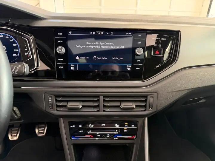 Volkswagen Taigo 1.0 TSI 110 CV R-Line