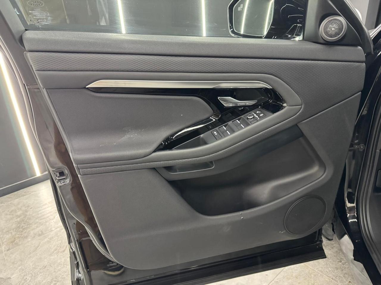 Land Rover Range Evoque 2.0D I4 Mhev 180 CV AWD Auto