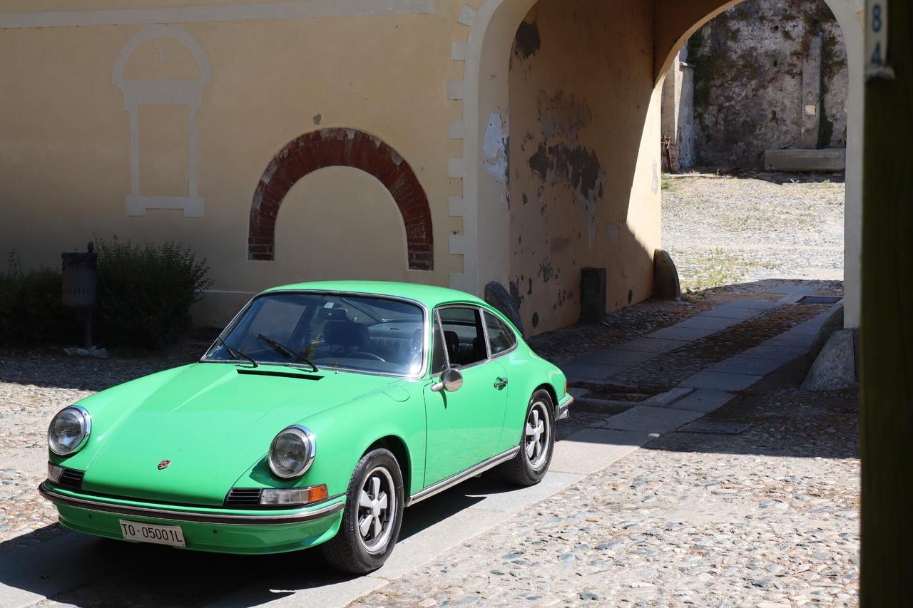 Porsche 911 2.4 T