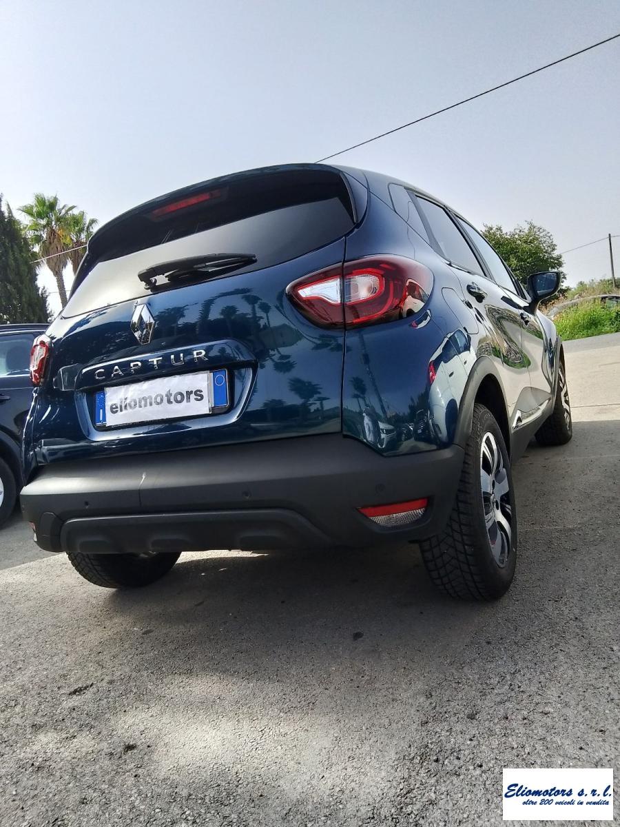 RENAULT - Captur - dCi 8V 90 CV EDC Sport Edition