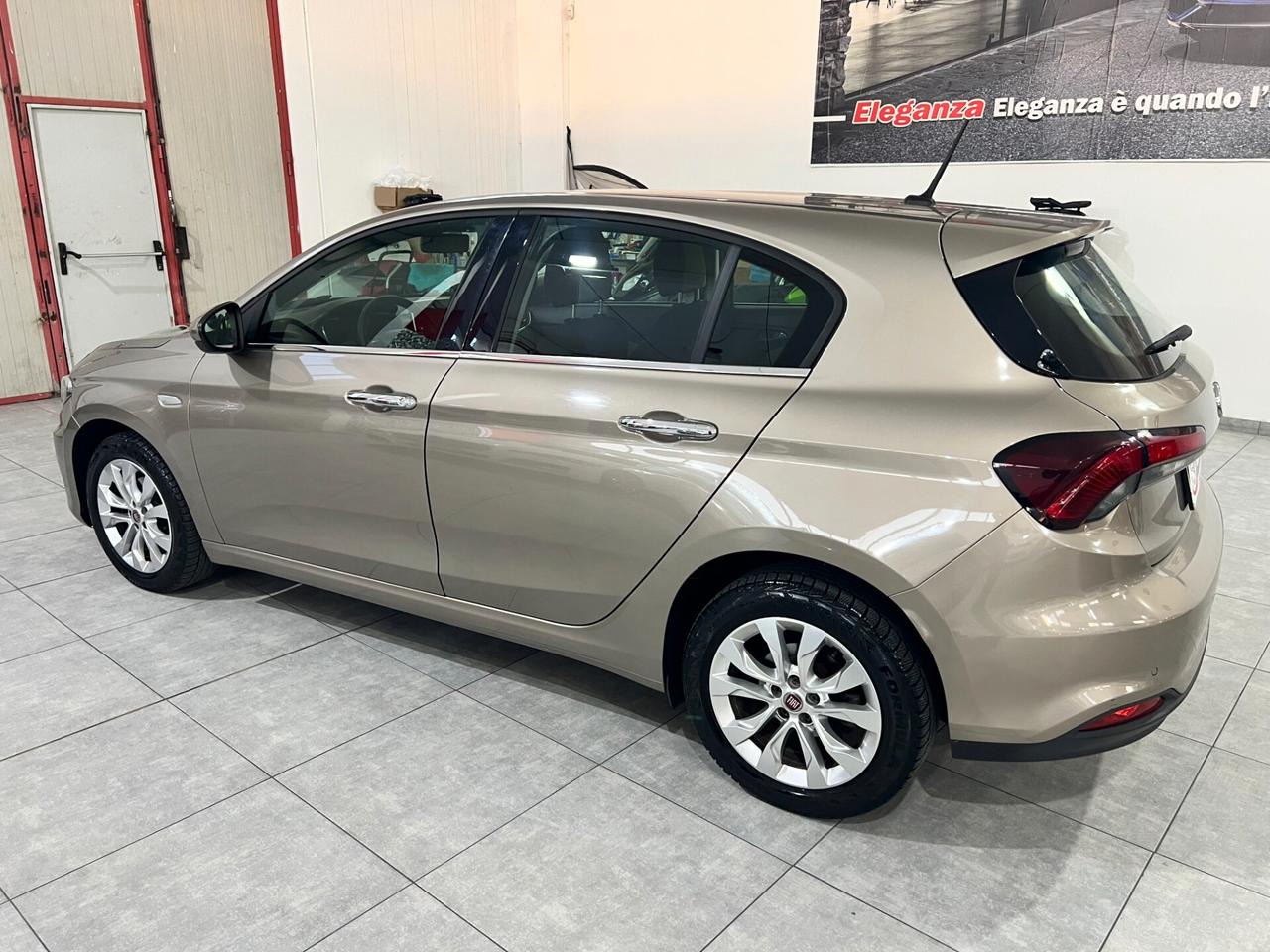 Fiat Tipo 1.6 120 CV - 5 porte Lounge - 2019