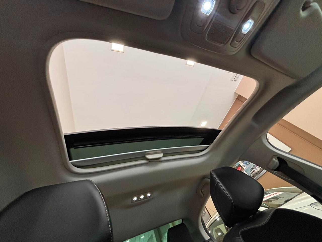 Renault Megane 1.5 dci *TETTO*FULL OPTIONAL